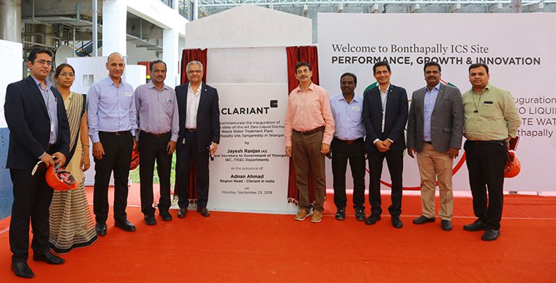 Adnan Ahmad, Region Head, Clariant in India along with Chief Guest Jayesh Ranjan, IAS, Principal Secretary to Government of Telangana, I & C, ITE&C Department, other local government officials, as well as Clariant’s Leadership team of BU Industrial & Consumer Specialties, India
