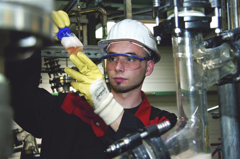 At its site in Bitterfeld, Germany, LANXESS produces ion exchange resins for water treatment under the brand name Lewatit. Photo: LANXESS AG