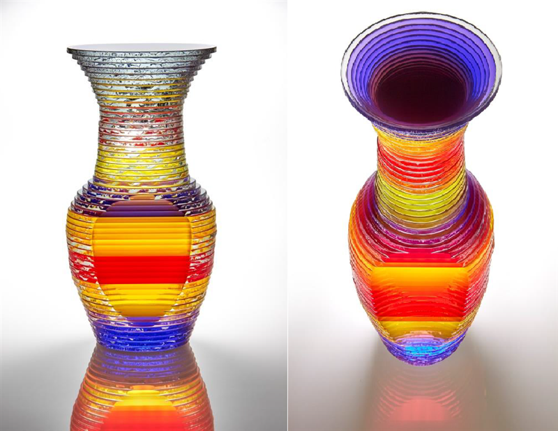 Decorative Glass Sculpture made using optically clear plate glass laminated with Clariant´s Hostatint A 100-ST pigment preparations (Yellow, Red, Blue)