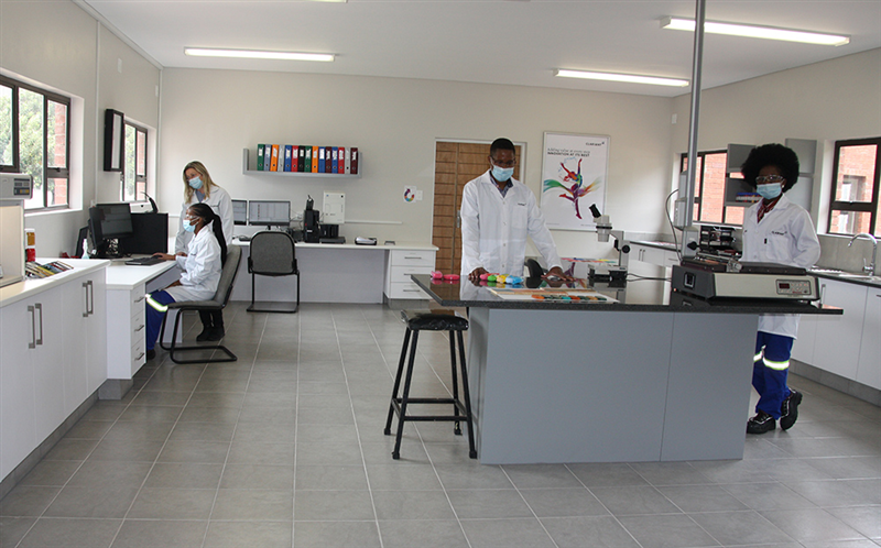 Clariant’s newly equipped laboratory in Krugersdorp, South Africa. (Photo: Clariant)