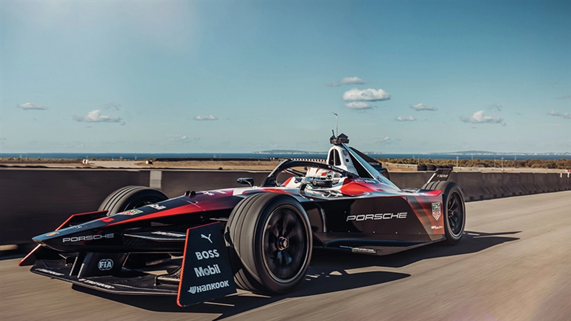 ABB unveils mobile charger for Formula E - 2